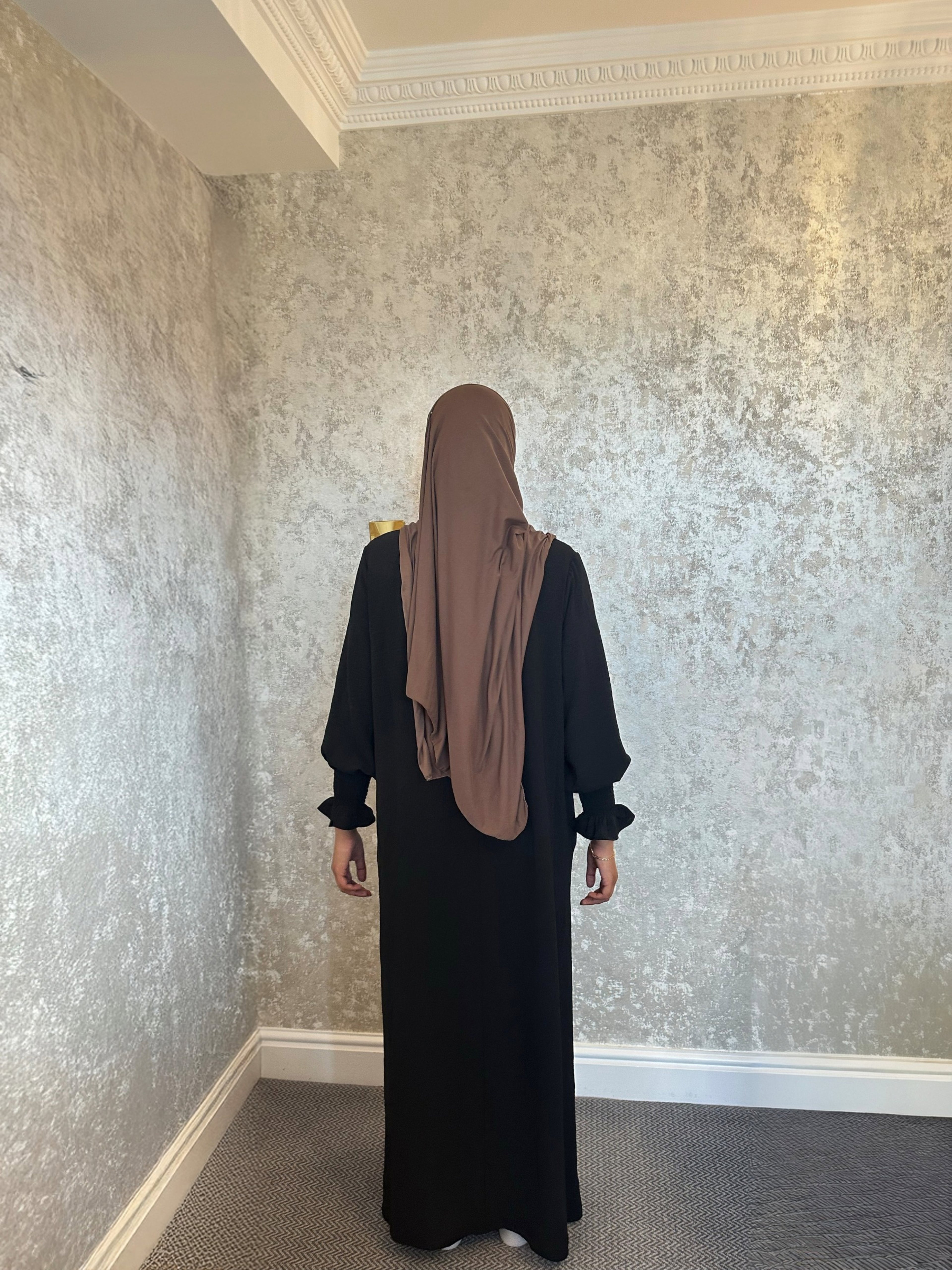 Black Essentials Abaya