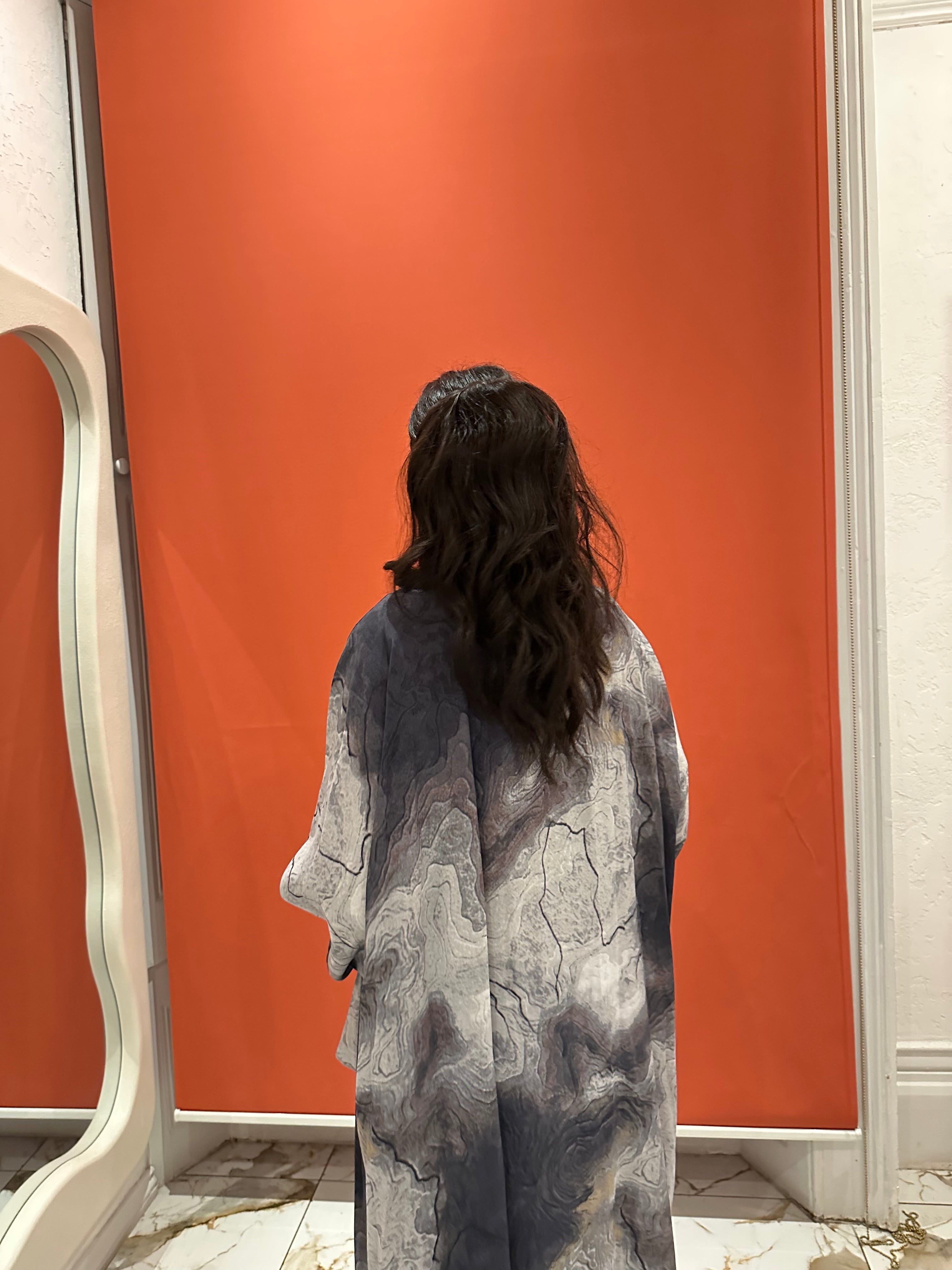 Grey Marble Open Abaya with Matching Hijab