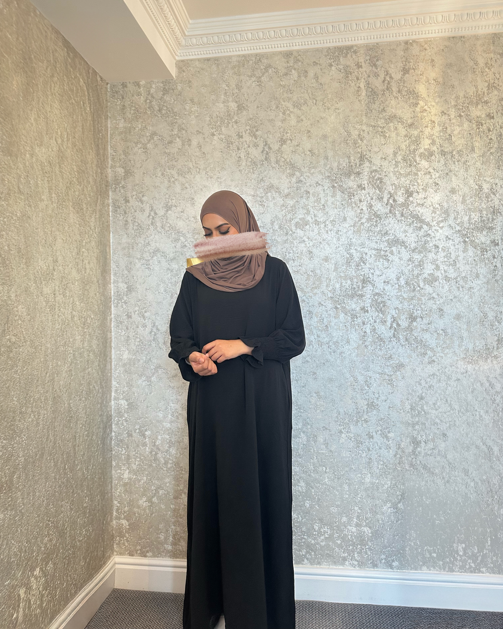 Black Essentials Abaya